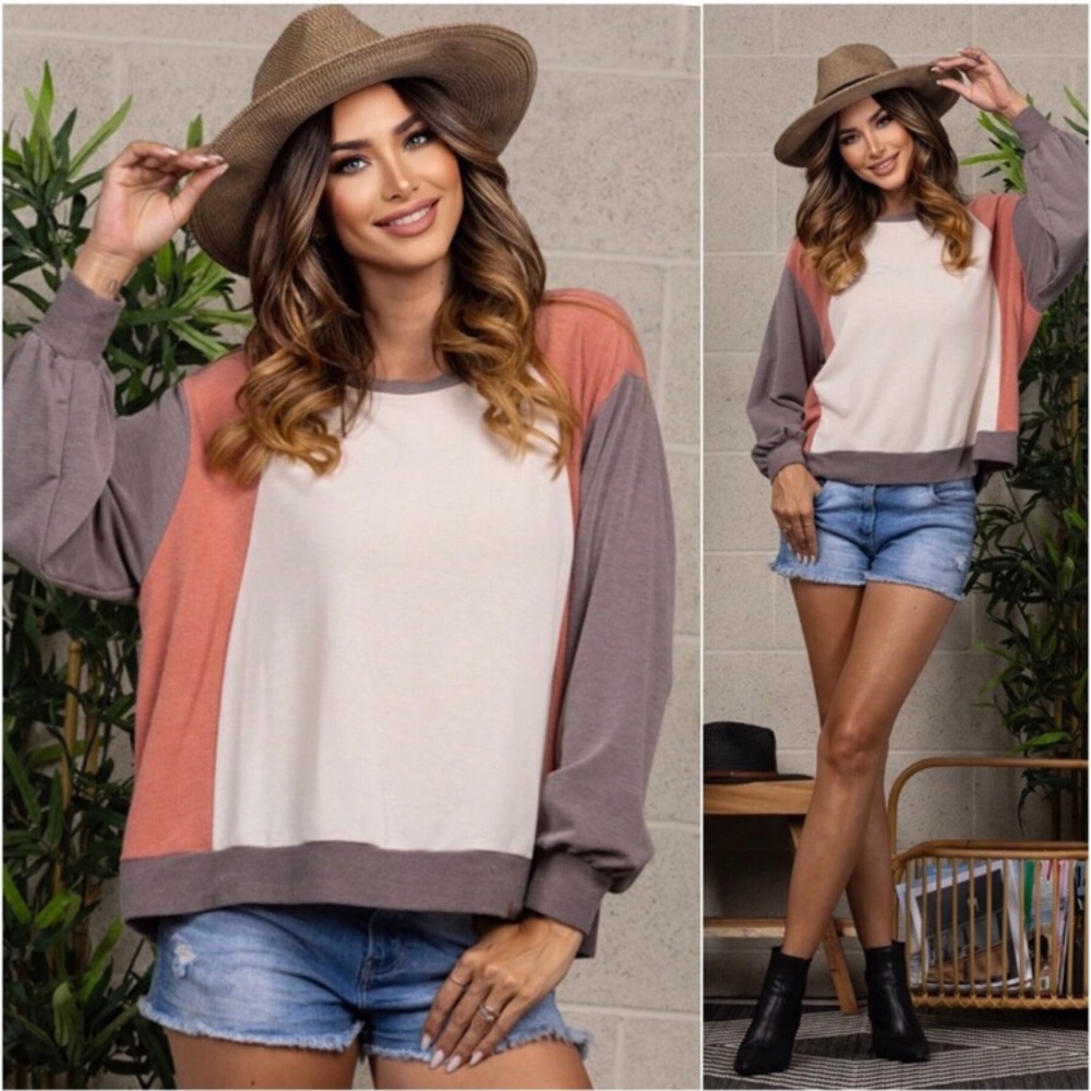LAST ONE: USA Made women’s fall trendy cozy comfy long sleeve top - Picture 2 of 2